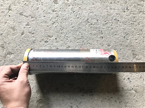 80x270-ZAX200 Палец крепления гидроцилиндра